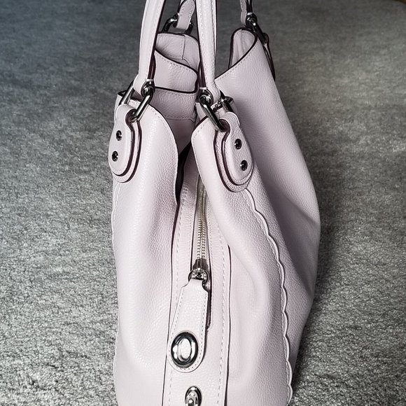 Blush Coach purse - Picture 2 of 4